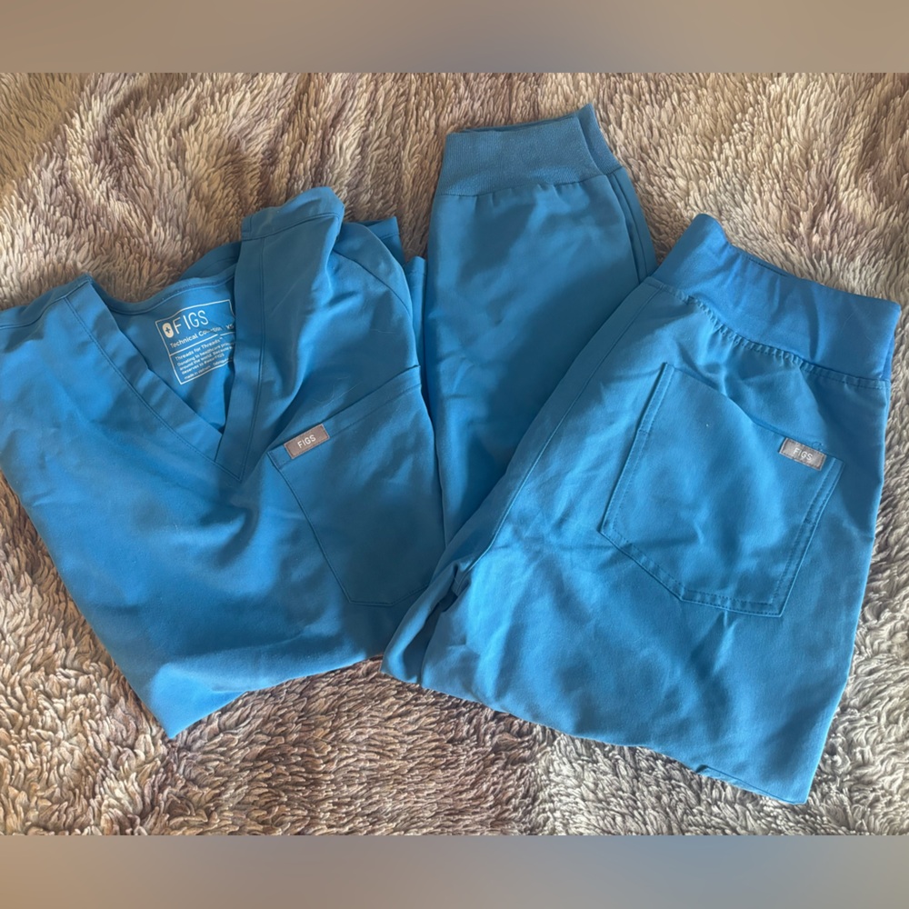 Figs scrubs